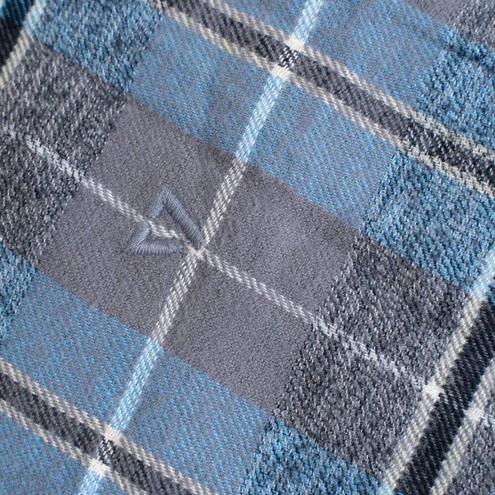 Vissla Flannel Shirt Button Up Long Sleeve Blue Gray Plaid Central Coast Small - Picture 12 of 14